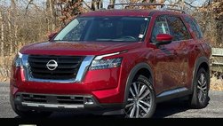 2022 Nissan Pathfinder Platinum
