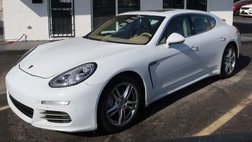 2016 Porsche Panamera S