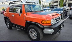 2014 Toyota FJ Cruiser Base