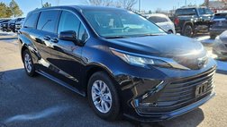 2023 Toyota Sienna LE 8-Passenger
