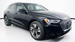 2022 Audi e-tron quattro Premium