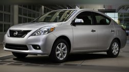 2013 Nissan Versa 1.6 SV