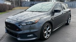 2017 Ford Focus ST