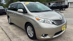 2015 Toyota Sienna XLE 7-Passenger Auto Access Seat