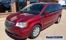2016 Chrysler Town and Country Touring