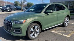 2023 Audi Q5 quattro Premium 40 TFSI