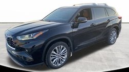 2022 Toyota Highlander Hybrid Platinum