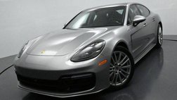 2020 Porsche Panamera GTS
