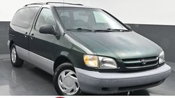 2000 Toyota Sienna LE