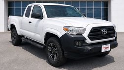 2017 Toyota Tacoma SR