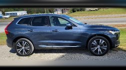 2023 Volvo XC60 B5 Plus Bright Theme