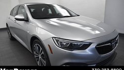 2019 Buick Regal Sportback Essence