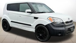 2010 Kia Soul +