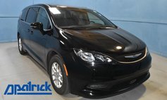 2025 Chrysler Voyager LX