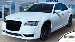 2022 Chrysler 300 Touring L
