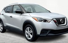 2019 Nissan Kicks S