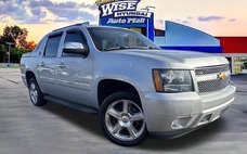 2013 Chevrolet Avalanche LTZ Black Diamond