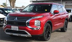 2023 Mitsubishi Outlander PHEV SE