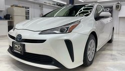 2019 Toyota Prius L Eco