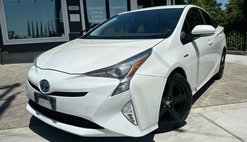 2016 Toyota Prius Three Touring