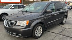 2015 Chrysler Town and Country Touring