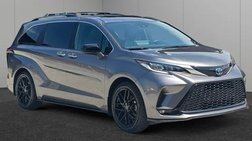 2022 Toyota Sienna XSE 7-Passenger