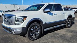 2021 Nissan Titan Platinum Reserve