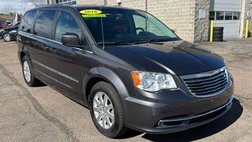 2016 Chrysler Town and Country Touring