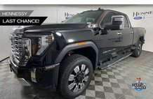 2025 GMC Sierra 2500HD Denali