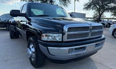 2002 Dodge Ram 3500 Base