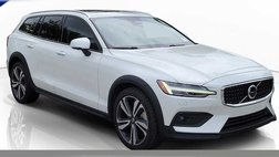 2023 Volvo V60 Cross Country B5 Plus