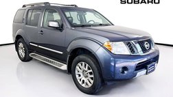 2012 Nissan Pathfinder LE