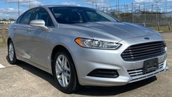 2013 Ford Fusion SE