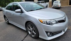 2014 Toyota Camry SE V6