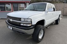 2000 Chevrolet Silverado 2500 LT