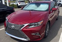 2016 Lexus ES 300h Base