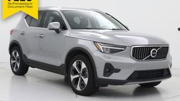 2024 Volvo XC40 B5 Plus Bright Theme