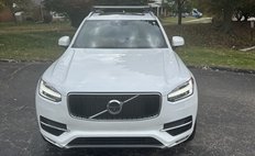 2018 Volvo XC90 T6 Momentum