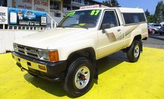 1987 Toyota Pickup Base