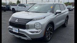 2022 Mitsubishi Outlander SE