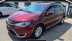 2017 Chrysler Pacifica Touring L FWD