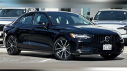 2023 Volvo S60 Recharge T8 Plus Dark Theme