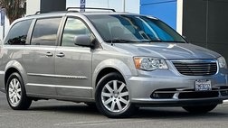 2015 Chrysler Town and Country Touring