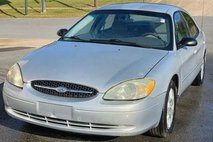 2005 Ford Taurus SE