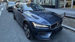2025 Volvo V60 Cross Country B5 Plus