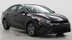 2022 Kia Forte FE