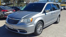2014 Chrysler Town and Country Touring-L