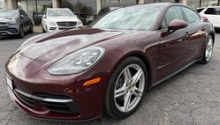 2018 Porsche Panamera 4