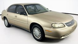 2004 Chevrolet Classic Base