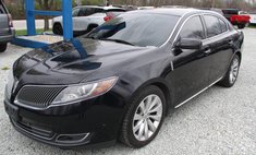 2016 Lincoln MKS Base